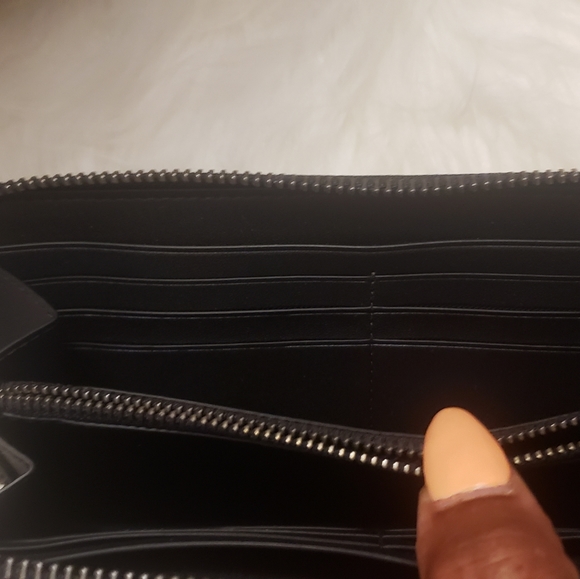 Coach Wallet - Picture 3 of 6